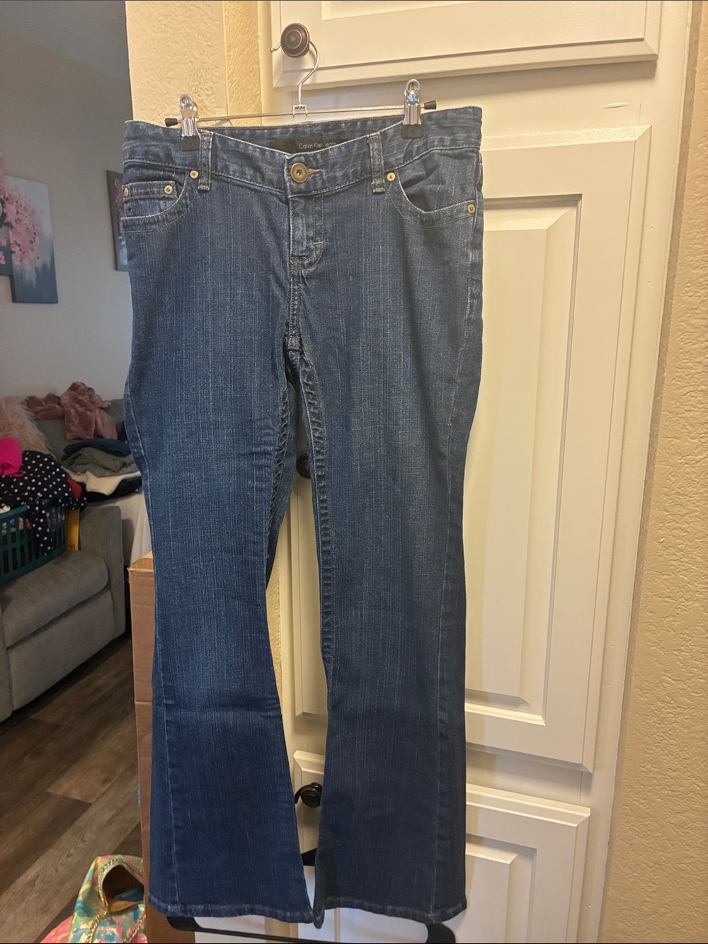 3 for $15 🦋🦋 Calvin Klein Jeans flare fit blue denim jeans